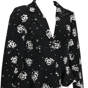 (NWT) SHIFT Junior's SO CUTE Black Floral Peplum Hem Blazer/Jacket Size S